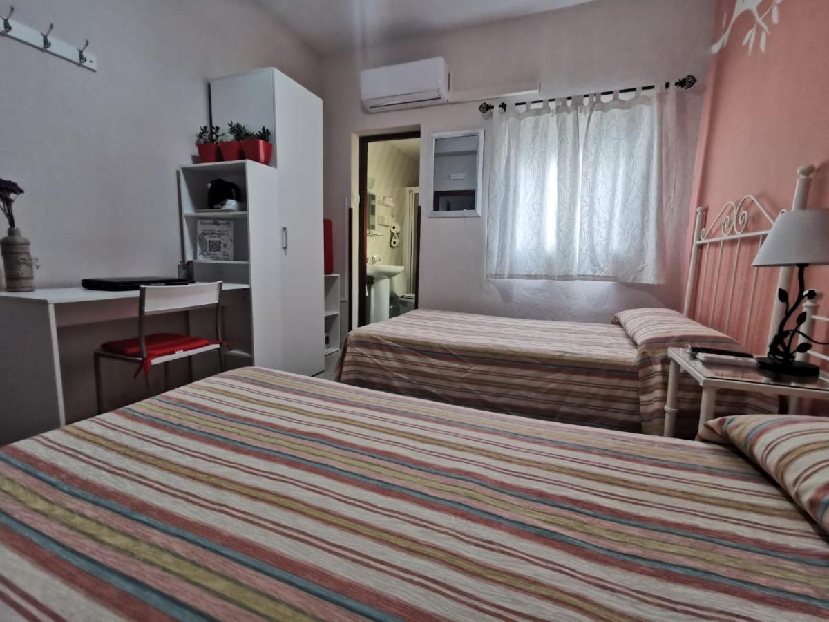 מרידה Hostal Senero מראה חיצוני תמונה